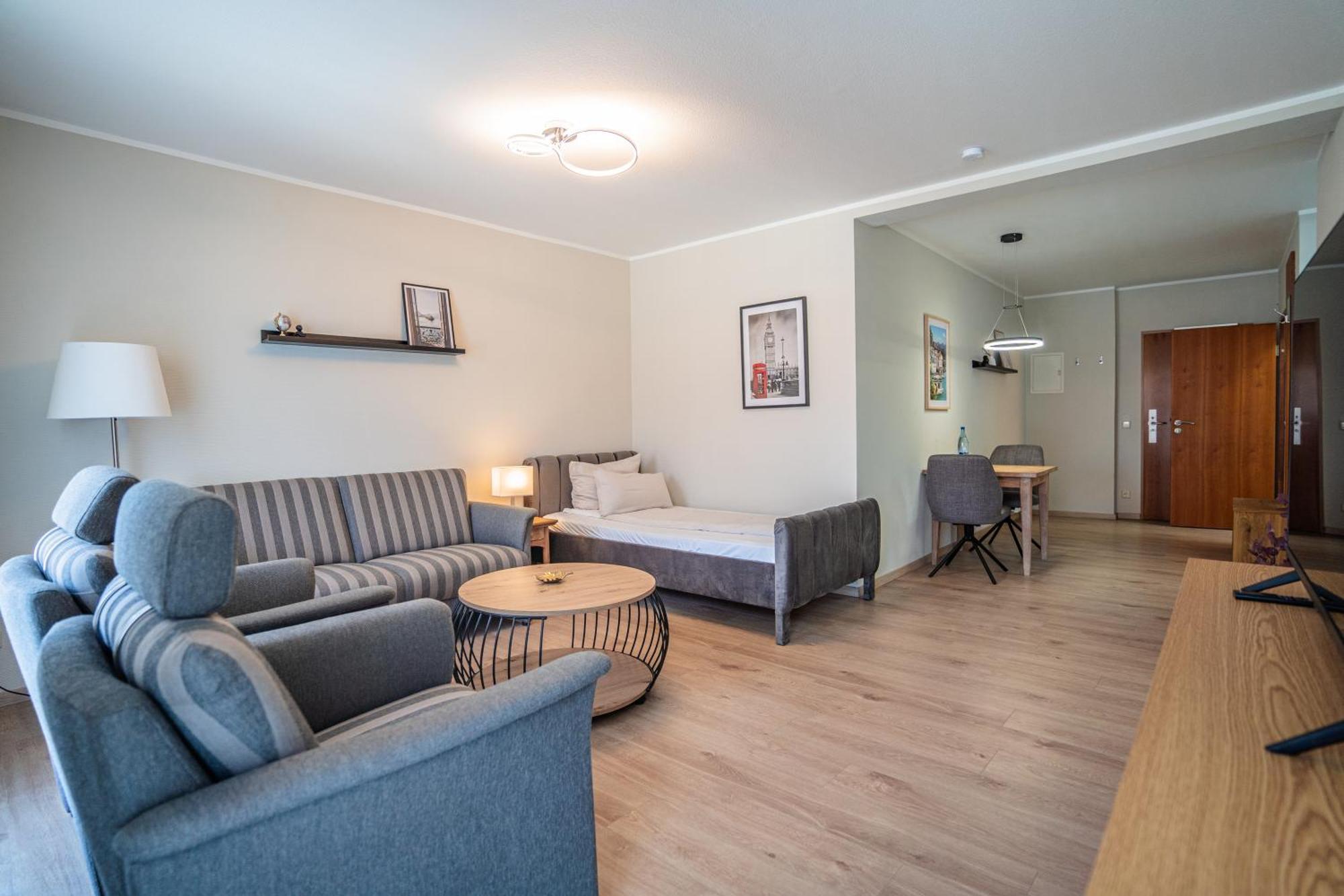 Hotel Cityhome Am Kurpark บาดซัลซูเฟลน ภายนอก รูปภาพ