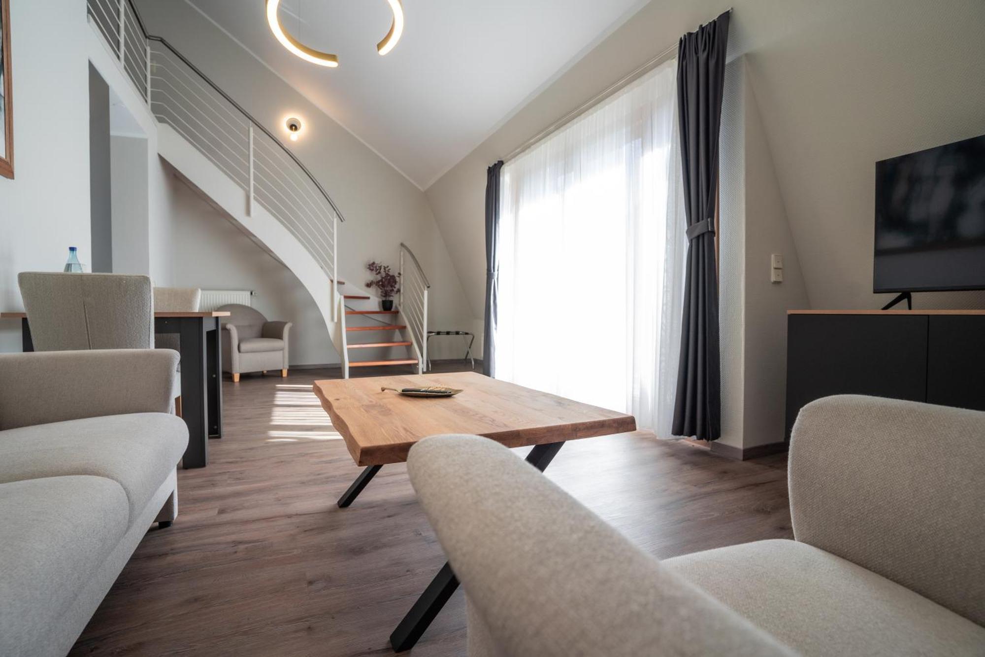 Hotel Cityhome Am Kurpark บาดซัลซูเฟลน ภายนอก รูปภาพ