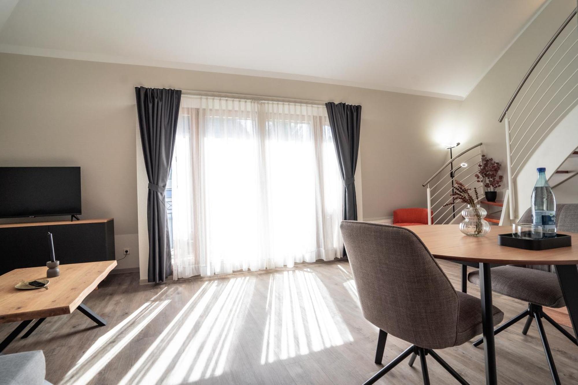 Hotel Cityhome Am Kurpark บาดซัลซูเฟลน ภายนอก รูปภาพ